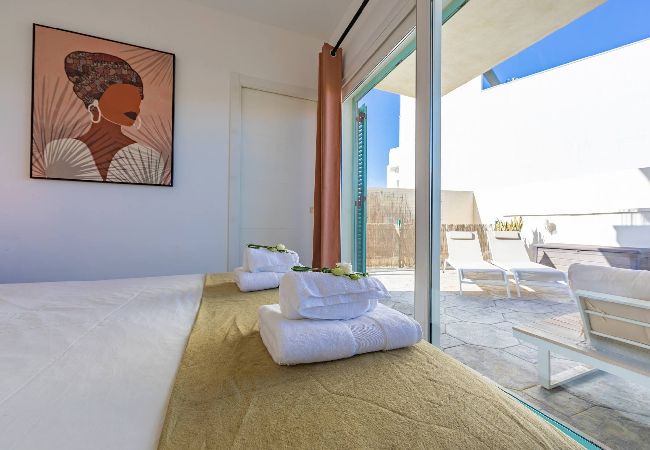 Apartamento en Tarifa - Jardín resguardado del Levante - WIFI Fibra Óptica  Apartamento en Tarifa - Jardín resguardado del Levante - WIFI Fibra Óptica