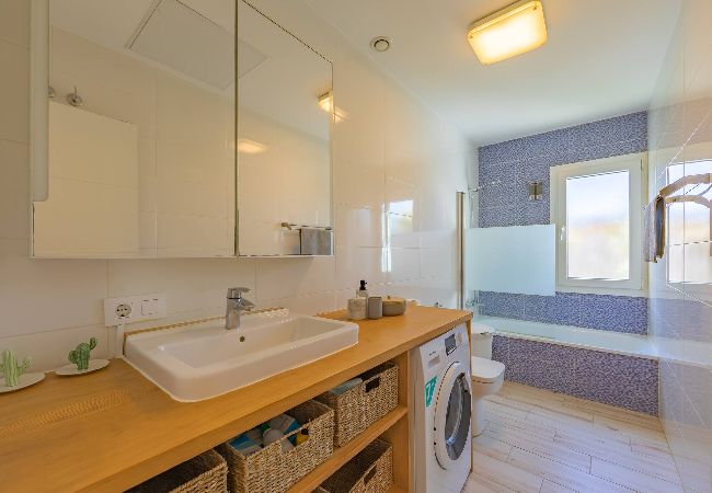 Apartamento en Tarifa - Jardín resguardado del Levante - WIFI Fibra Óptica  Apartamento en Tarifa - Jardín resguardado del Levante - WIFI Fibra Óptica