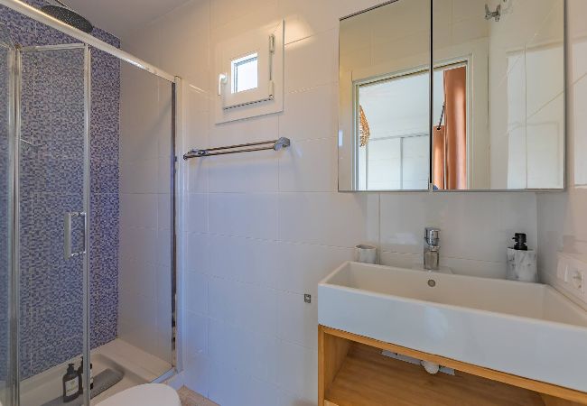 Apartamento en Tarifa - Jardín resguardado del Levante - WIFI Fibra Óptica  Apartamento en Tarifa - Jardín resguardado del Levante - WIFI Fibra Óptica