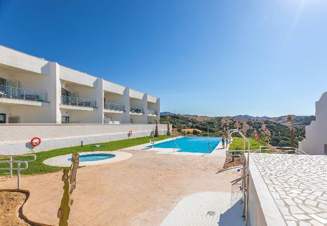 Apartamento en Tarifa - Jardín resguardado del Levante - WIFI Fibra Óptica  Apartamento en Tarifa - Jardín resguardado del Levante - WIFI Fibra Óptica