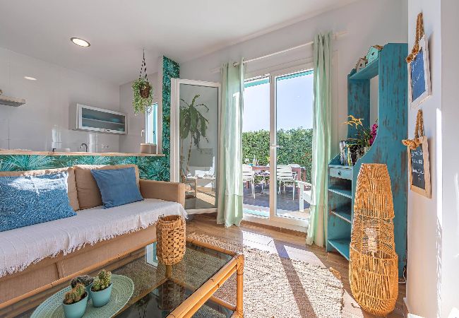 Apartamento en Tarifa - Jardín soleado sin viento - WIFI Fibra Óptica  Apartamento en Tarifa - Jardín soleado sin viento - WIFI Fibra Óptica