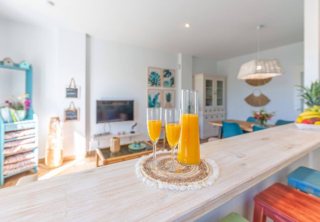 Apartamento en Tarifa - Jardín soleado sin viento - WIFI Fibra Óptica  Apartamento en Tarifa - Jardín soleado sin viento - WIFI Fibra Óptica