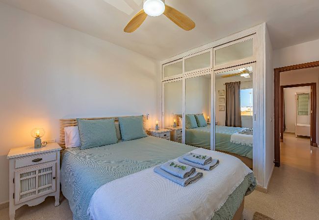 Residencial en Tarifa - 1a linea playa, piscina, terraza  y WIFI  Residencial en Tarifa - 1a linea playa, piscina, terraza  y WIFI