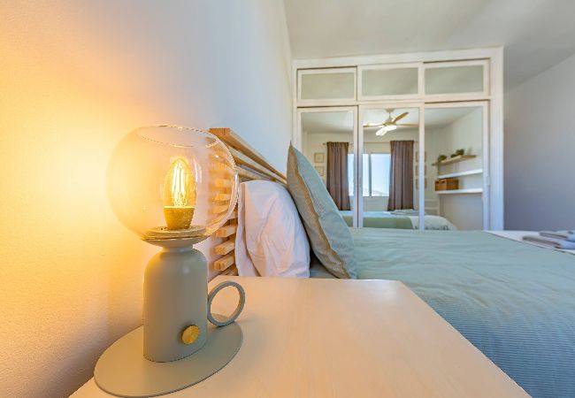 Residencial en Tarifa - 1a linea playa, piscina, terraza  y WIFI  Residencial en Tarifa - 1a linea playa, piscina, terraza  y WIFI