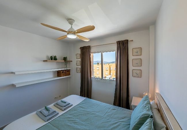 Residencial en Tarifa - 1a linea playa, piscina, terraza  y WIFI  Residencial en Tarifa - 1a linea playa, piscina, terraza  y WIFI