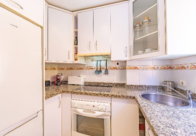 Residencial en Tarifa - 1a linea playa, piscina, terraza  y WIFI  Residencial en Tarifa - 1a linea playa, piscina, terraza  y WIFI