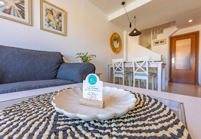 Residencial en Tarifa - 1a linea playa, piscina, terraza  y WIFI  Residencial en Tarifa - 1a linea playa, piscina, terraza  y WIFI