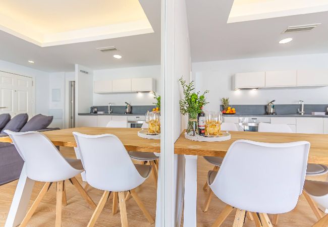 Apartamento en Tarifa - Ventura P2 - Piscina y Centrico - SimplyTarifa  Apartamento en Tarifa - Ventura P2 - Piscina y Centrico - SimplyTarifa