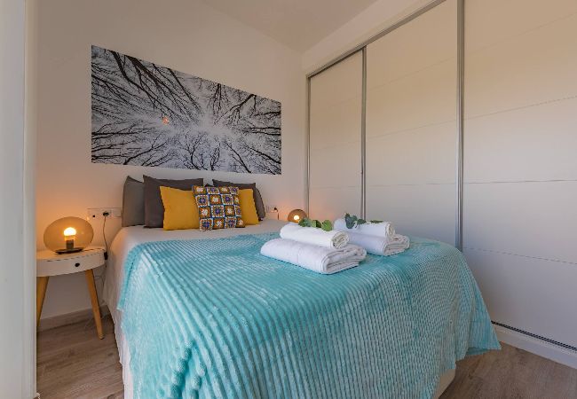 Apartamento en Tarifa - Vistas, piscina, terraza & WIFI fibra optica Apartamento en Tarifa - Vistas, piscina, terraza & WIFI fibra optica