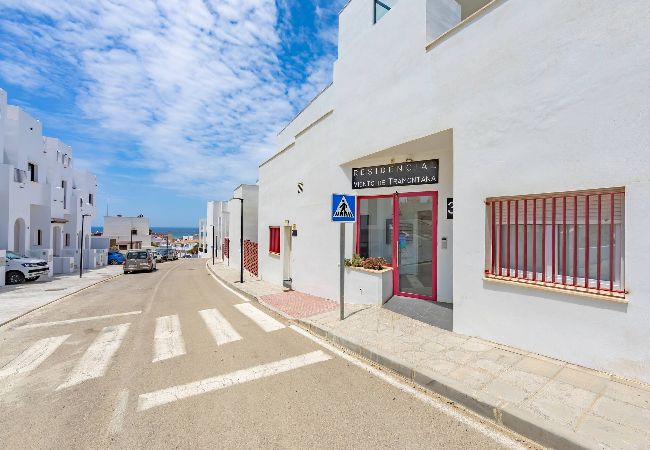 Apartamento en Tarifa - Vistas, piscina, terraza & WIFI fibra optica Apartamento en Tarifa - Vistas, piscina, terraza & WIFI fibra optica