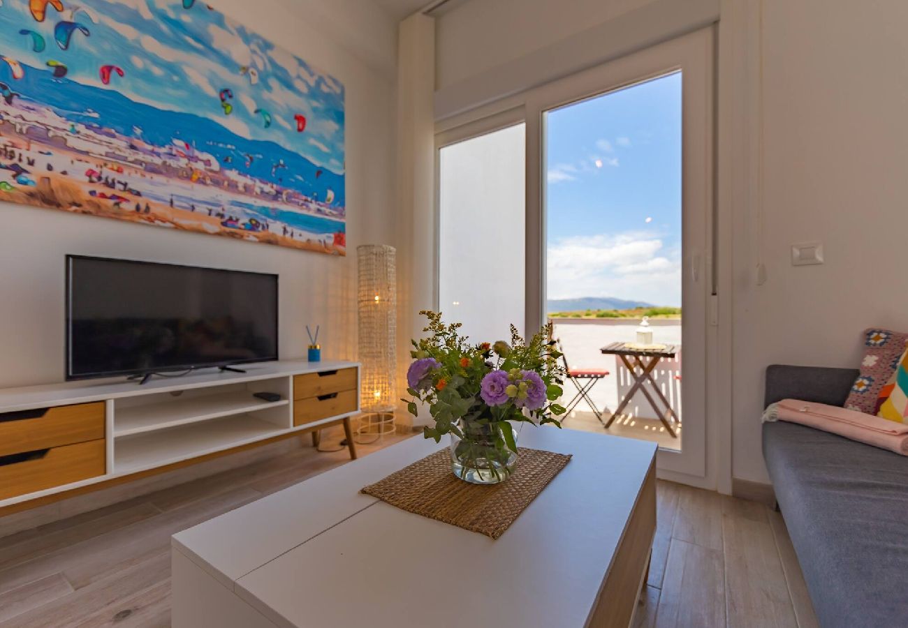 Apartamento en Tarifa - Vistas, piscina, terraza & fibra 