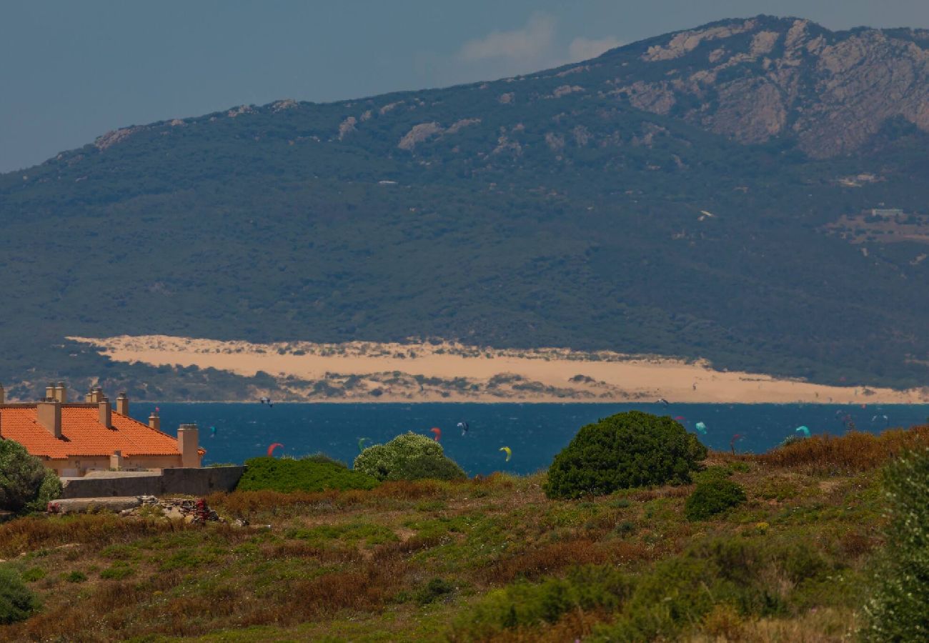 Apartamento en Tarifa - Vistas, piscina, terraza & fibra 