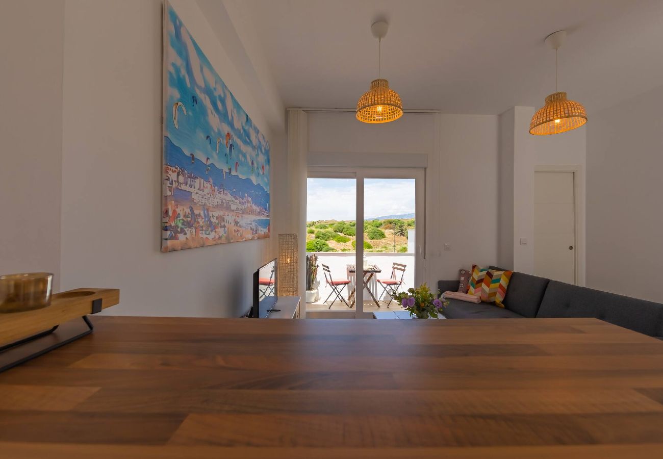 Apartamento en Tarifa - Vistas, piscina, terraza & fibra 