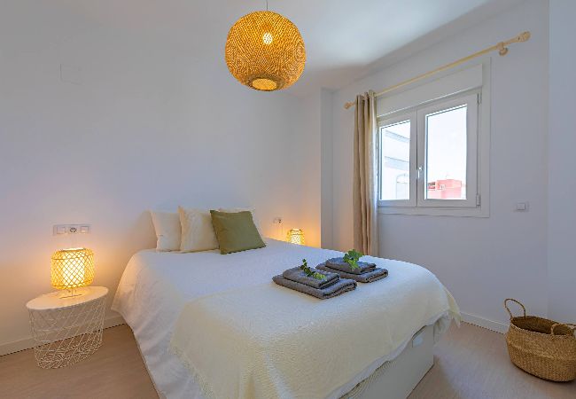 Apartamento en Tarifa - Ventura-Céntrico, Piscina, Balcón WIFI y Parking  Apartamento en Tarifa - Ventura-Céntrico, Piscina, Balcón WIFI y Parking