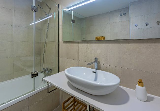 Apartamento en Tarifa - Ventura-Céntrico, Piscina, Balcón WIFI y Parking  Apartamento en Tarifa - Ventura-Céntrico, Piscina, Balcón WIFI y Parking
