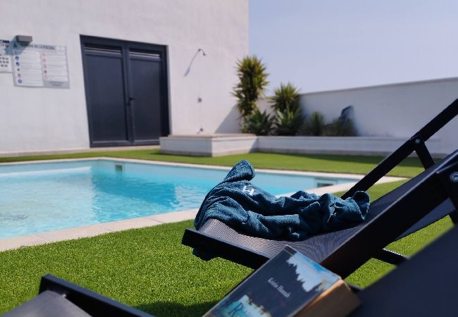 Residencial en Tarifa - Gran jardín privado y Piscina - WIFI Fibra Óptica  Residencial en Tarifa - Gran jardín privado y Piscina - WIFI Fibra Óptica