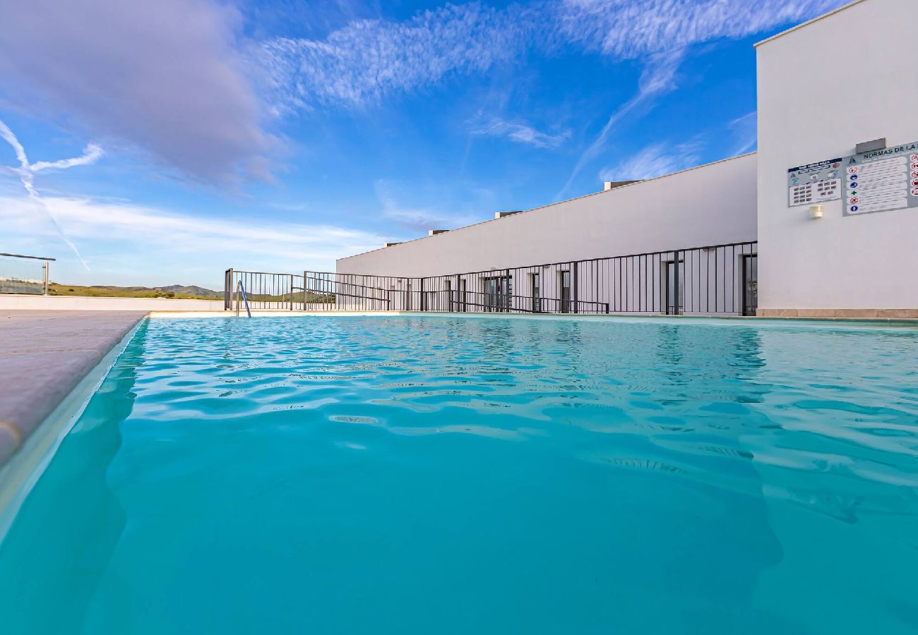 Residencial en Tarifa - Gran jardín privado y Piscina - WIFI Fibra Óptica 