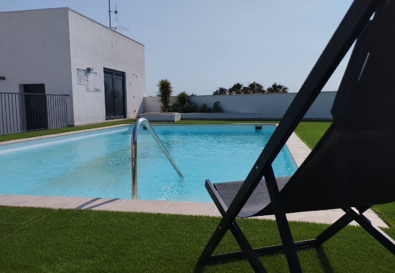 Residencial en Tarifa - Gran jardín privado y Piscina - WIFI Fibra Óptica 