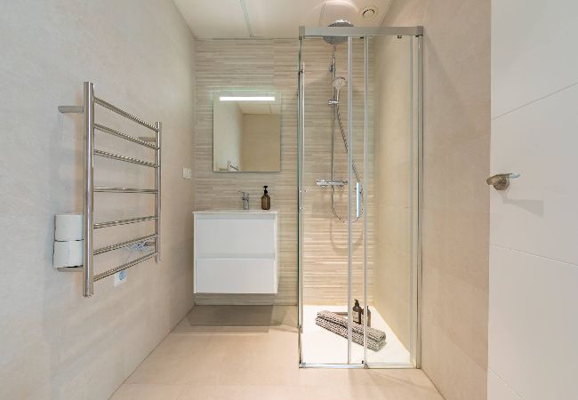 Estudio en Tarifa - Whalehouse 1 - Diseño y Terraza  - ¡Único!  Estudio en Tarifa - Whalehouse 1 - Diseño y Terraza  - ¡Único!