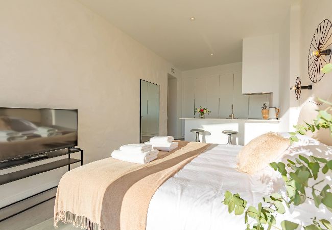 Estudio en Tarifa - Whalehouse 1 - Diseño y Terraza  - ¡Único!  Estudio en Tarifa - Whalehouse 1 - Diseño y Terraza  - ¡Único!