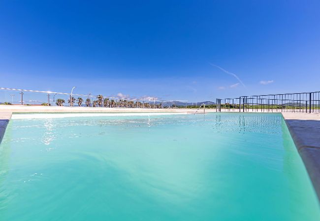 Residencial en Tarifa - Terraza, Azotea y Piscina - SimplyTarifa  Residencial en Tarifa - Terraza, Azotea y Piscina - SimplyTarifa