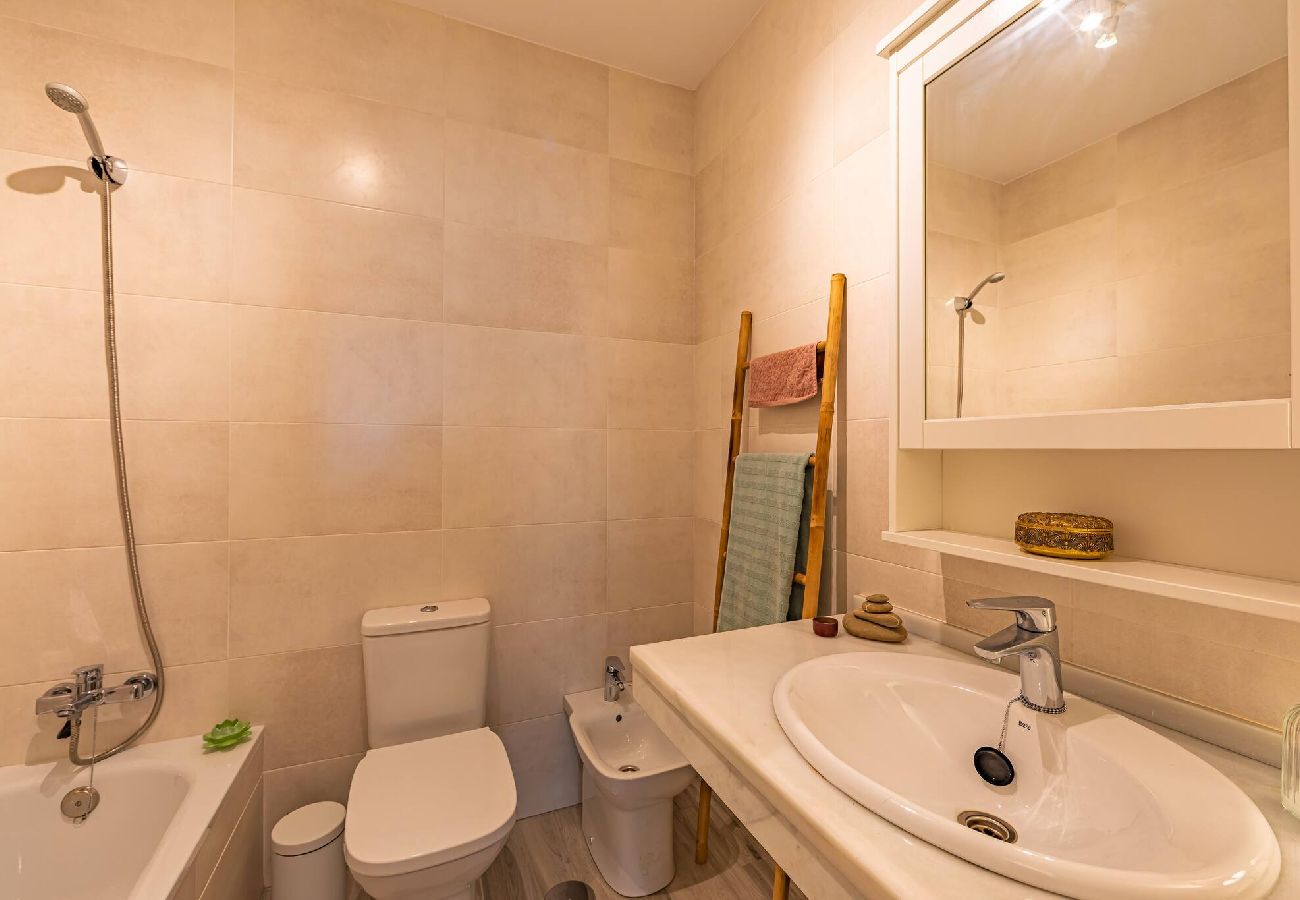 Residencial en Tarifa - Terraza, Azotea y Piscina - SimplyTarifa 