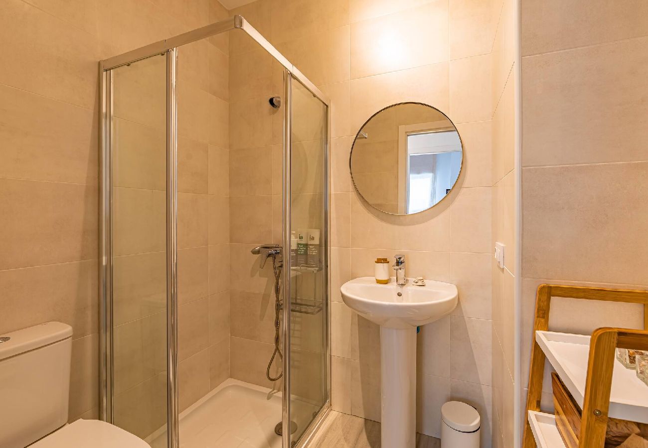 Residencial en Tarifa - Terraza, Azotea y Piscina - SimplyTarifa 