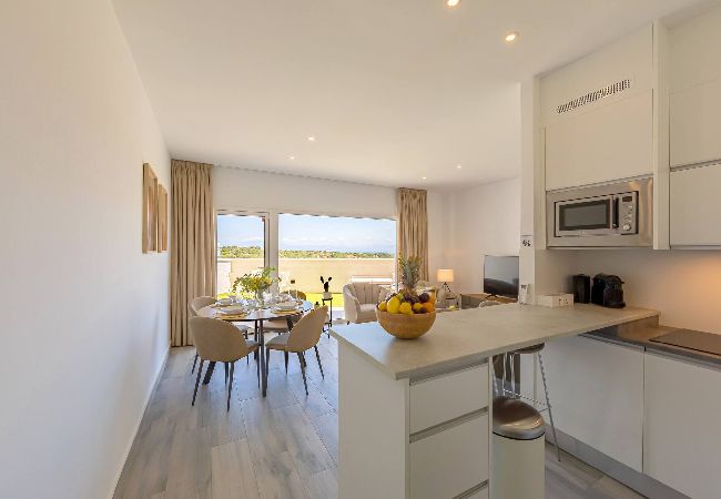 Residencial en Tarifa - Terraza amplia, piscina, garaje privado y fibra  Residencial en Tarifa - Terraza amplia, piscina, garaje privado y fibra