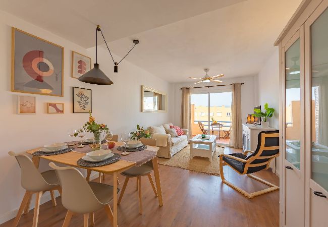 Apartamento en Tarifa - 1a linea playa, piscina & terraza - *SimplyTarifa*  Apartamento en Tarifa - 1a linea playa, piscina & terraza - *SimplyTarifa*