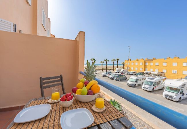 Apartamento en Tarifa - 1a linea playa, piscina & terraza - *SimplyTarifa*  Apartamento en Tarifa - 1a linea playa, piscina & terraza - *SimplyTarifa*