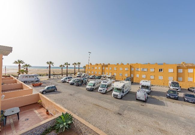 Apartamento en Tarifa - 1a linea playa, piscina & terraza - *SimplyTarifa*  Apartamento en Tarifa - 1a linea playa, piscina & terraza - *SimplyTarifa*