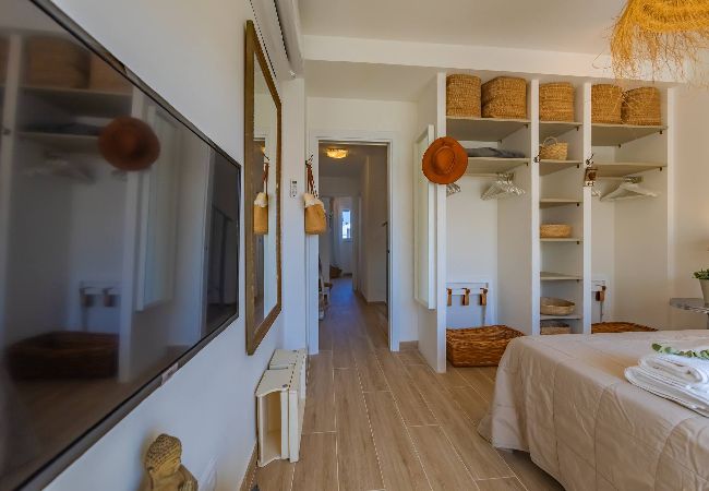 Apartamento en Tarifa - Piscina, Terraza, cerca de la playa y oficina  Apartamento en Tarifa - Piscina, Terraza, cerca de la playa y oficina