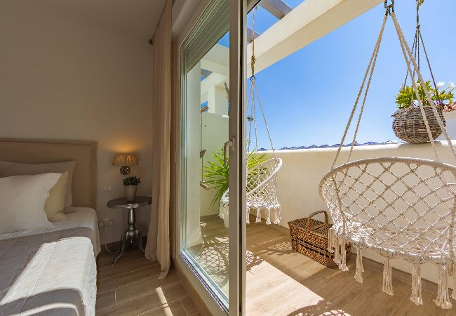 Apartamento en Tarifa - Piscina, Terraza, cerca de la playa y oficina  Apartamento en Tarifa - Piscina, Terraza, cerca de la playa y oficina