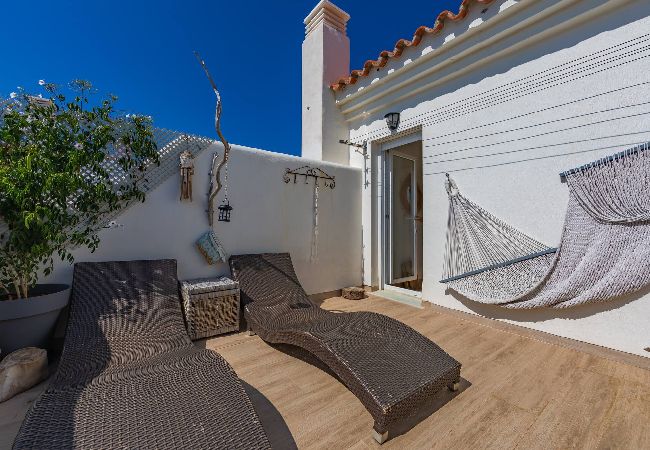 Apartamento en Tarifa - Piscina, Terraza, cerca de la playa y oficina  Apartamento en Tarifa - Piscina, Terraza, cerca de la playa y oficina