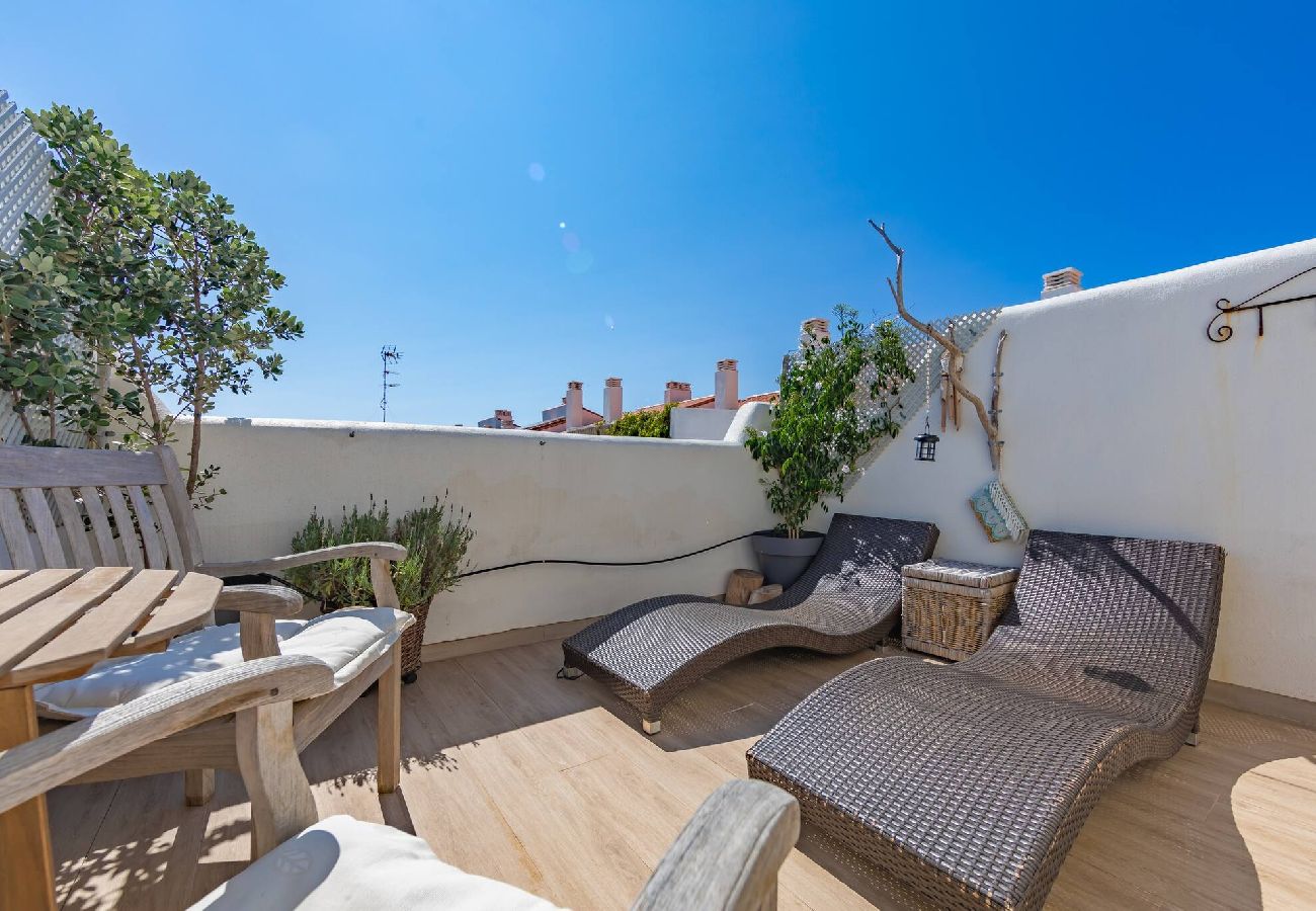 Apartamento en Tarifa - Piscina, Terraza, cerca de la playa y oficina 