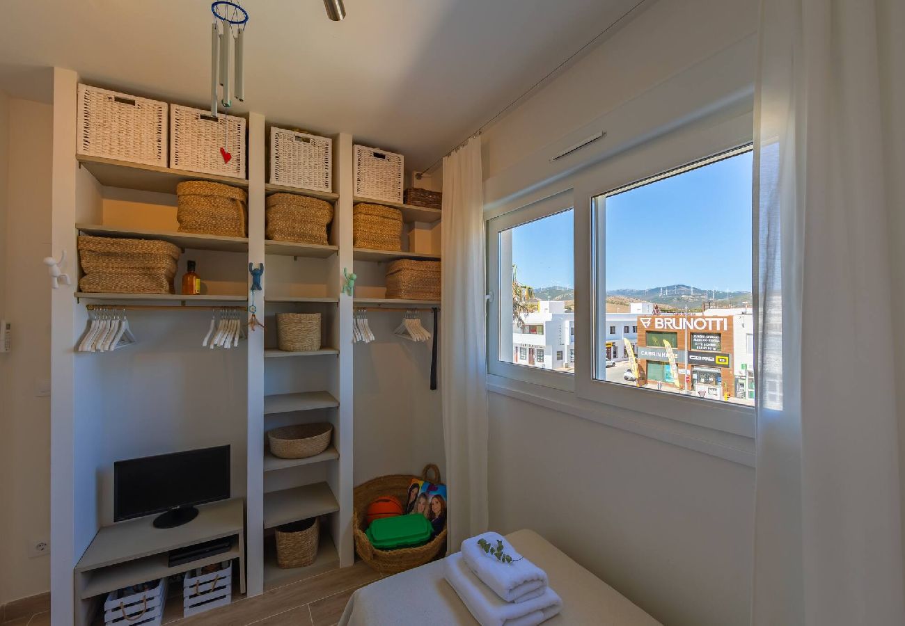 Apartamento en Tarifa - Piscina, Terraza, cerca de la playa y oficina 