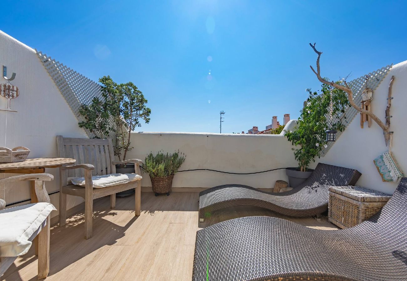 Apartamento en Tarifa - Piscina, Terraza, cerca de la playa y oficina 