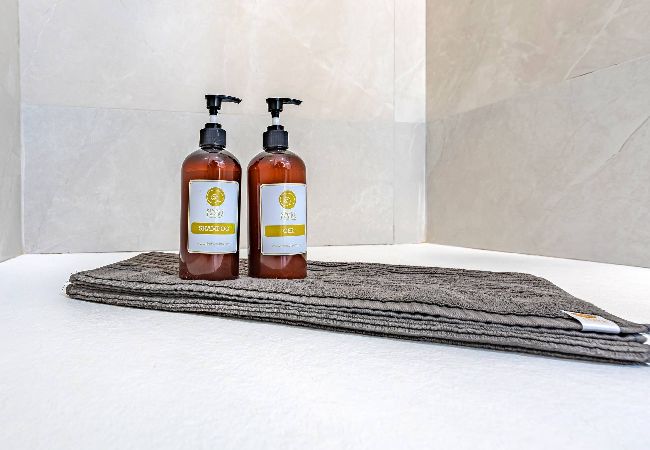 Apartamento en Tarifa - Céntrico pero tranquilo - Terraza  - Fibra Óptica  Apartamento en Tarifa - Céntrico pero tranquilo - Terraza  - Fibra Óptica