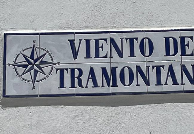 Apartamento en Tarifa - Céntrico pero tranquilo - Terraza  - Fibra Óptica  Apartamento en Tarifa - Céntrico pero tranquilo - Terraza  - Fibra Óptica