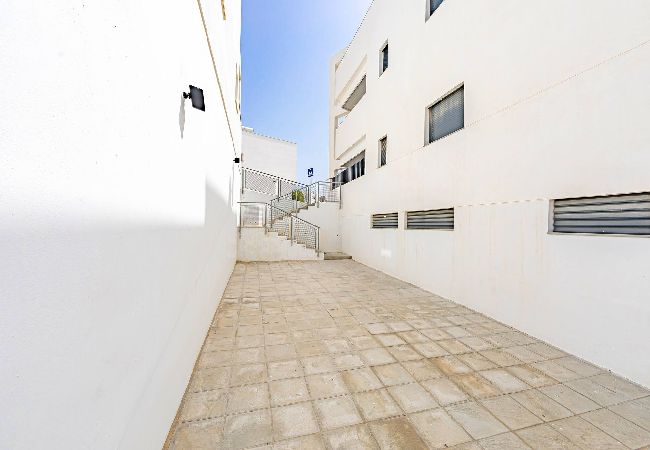 Apartamento en Tarifa - Céntrico pero tranquilo - Terraza  - Fibra Óptica  Apartamento en Tarifa - Céntrico pero tranquilo - Terraza  - Fibra Óptica
