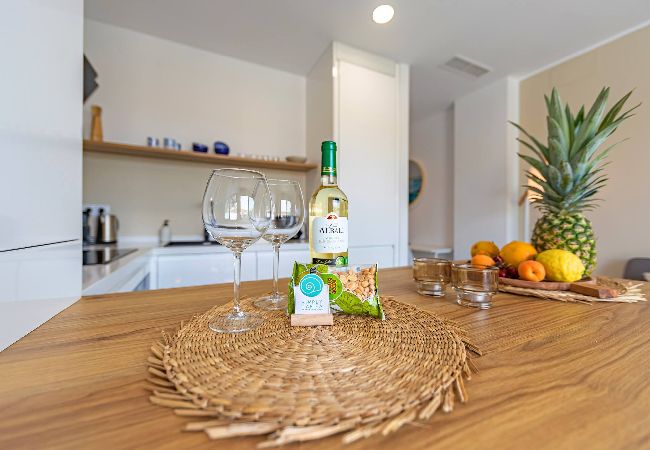 Apartamento en Tarifa - Céntrico pero tranquilo - Terraza  - Fibra Óptica  Apartamento en Tarifa - Céntrico pero tranquilo - Terraza  - Fibra Óptica