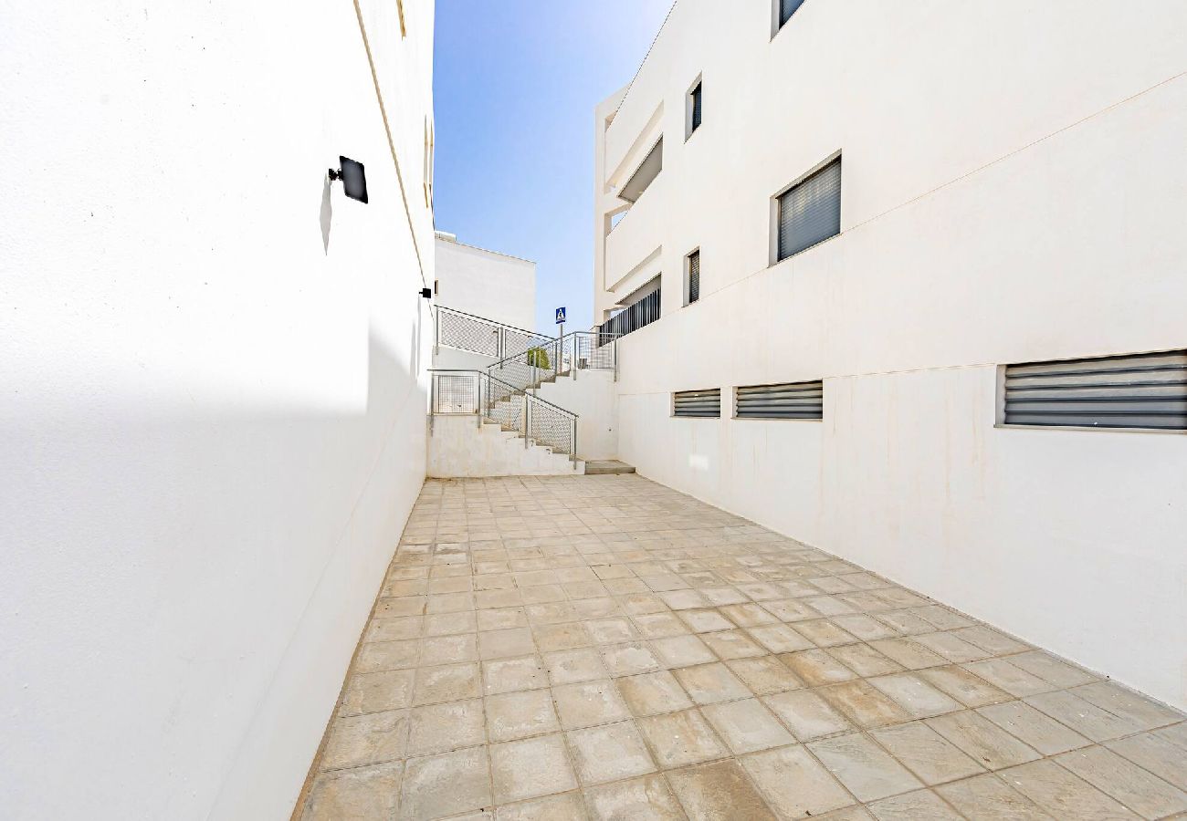 Apartamento en Tarifa - Céntrico pero tranquilo - Terraza  - Fibra Óptica 