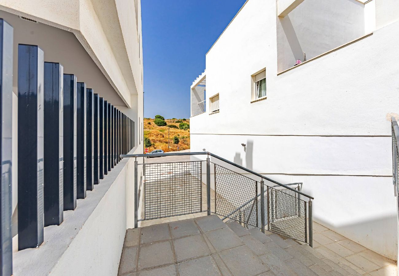 Apartamento en Tarifa - Céntrico pero tranquilo - Terraza  - Fibra Óptica 