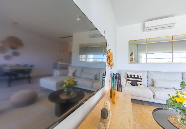 Apartamento en Tarifa - Centrico, Terraza y Piscina - WIFI Fibra  Apartamento en Tarifa - Centrico, Terraza y Piscina - WIFI Fibra