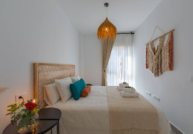 Apartamento en Tarifa - Centrico, Terraza y Piscina - WIFI Fibra  Apartamento en Tarifa - Centrico, Terraza y Piscina - WIFI Fibra