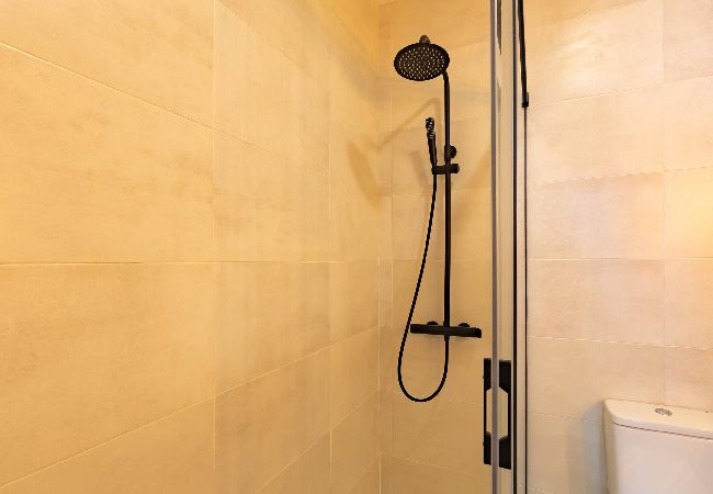 Apartamento en Tarifa - Centrico, Terraza y Piscina - WIFI Fibra  Apartamento en Tarifa - Centrico, Terraza y Piscina - WIFI Fibra