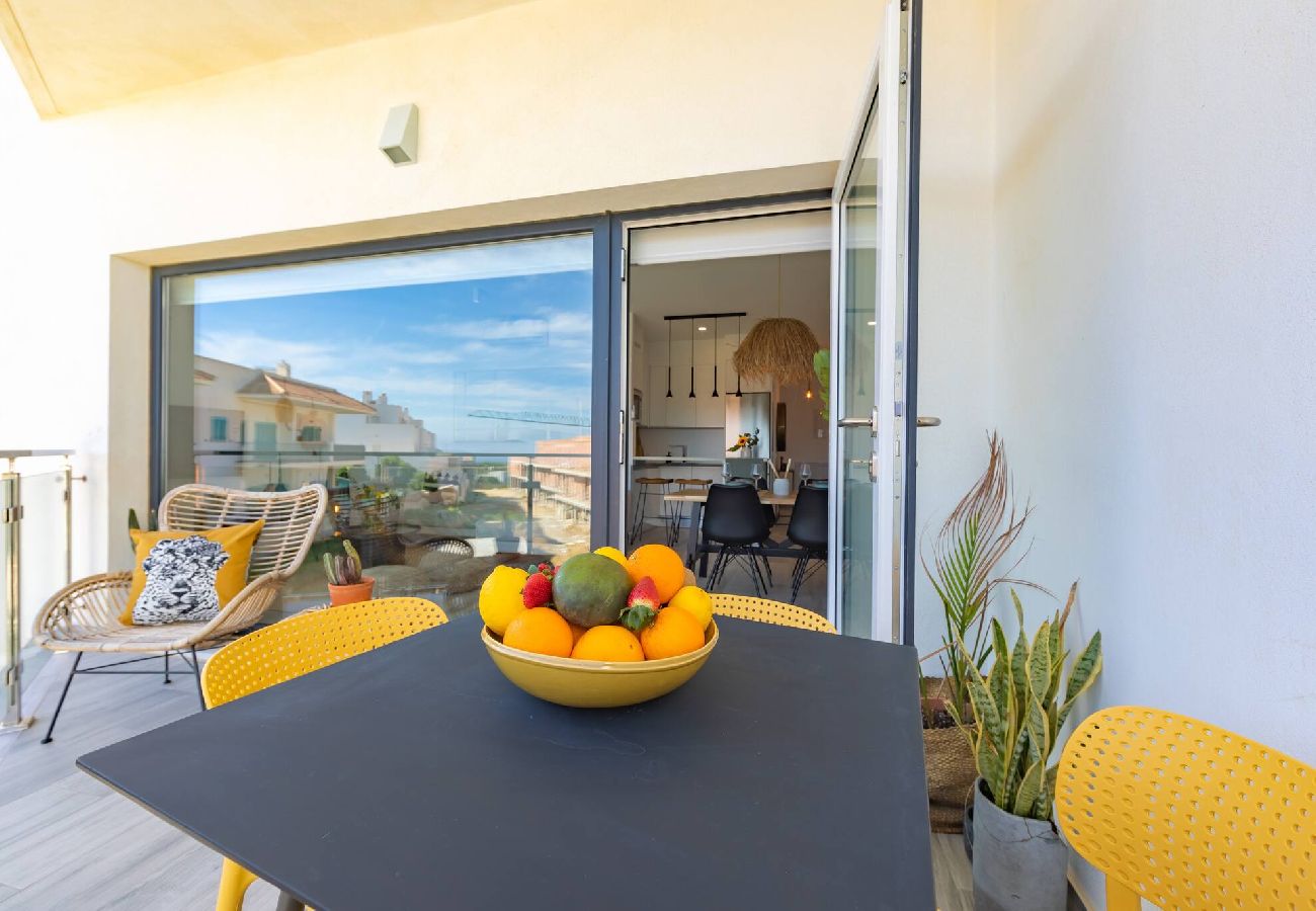 Apartamento en Tarifa - Centrico, Terraza y Piscina - WIFI Fibra 