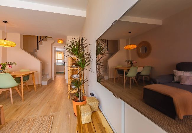 Apartamento en Tarifa - 1a linea playa, piscina, terraza, garaje y fibra  Apartamento en Tarifa - 1a linea playa, piscina, terraza, garaje y fibra