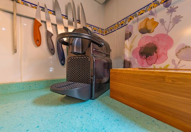 Apartamento en Tarifa - 1a linea playa, piscina, terraza, garaje y fibra  Apartamento en Tarifa - 1a linea playa, piscina, terraza, garaje y fibra