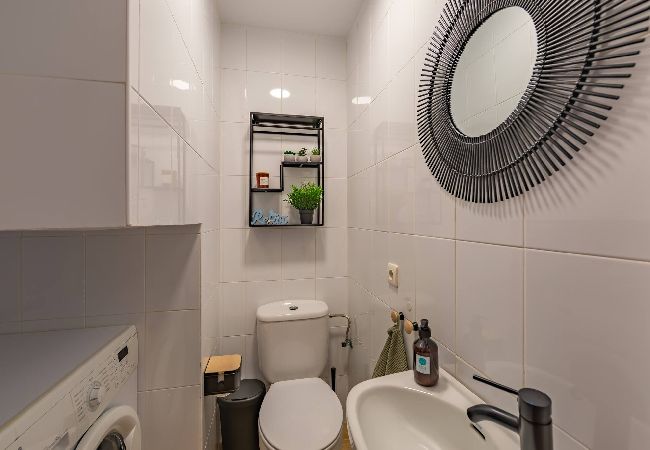 Apartamento en Tarifa - 1a linea playa, piscina, terraza, garaje y fibra  Apartamento en Tarifa - 1a linea playa, piscina, terraza, garaje y fibra